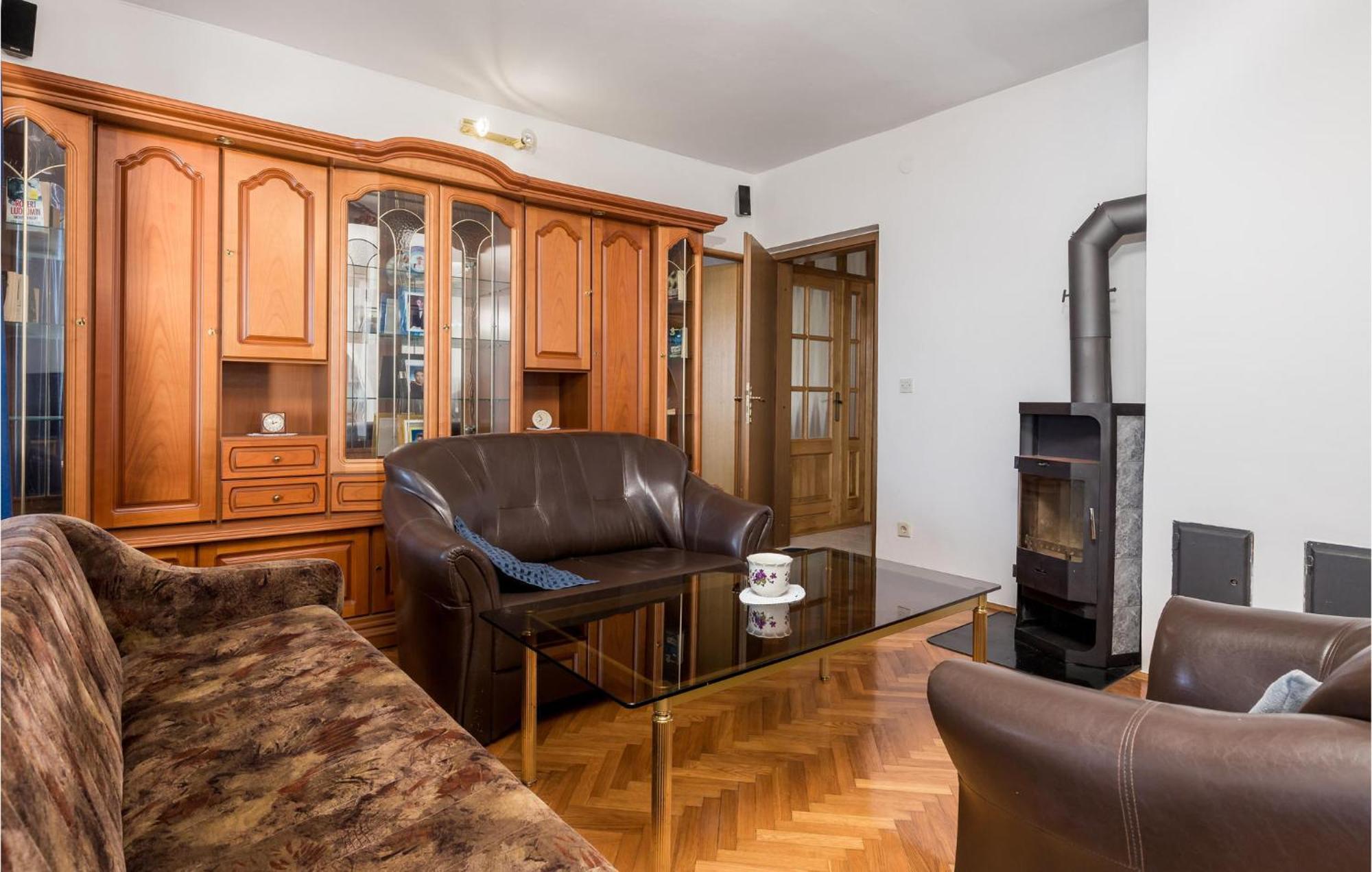 Nice Apartment In Sv,Juraj With Kitchen สเวติยูไร ภายนอก รูปภาพ